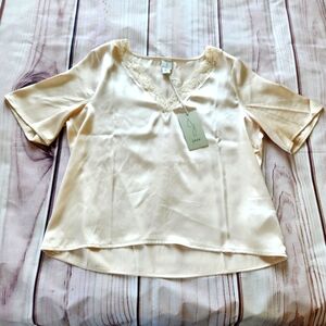 Joie Cream Lace Trim Top